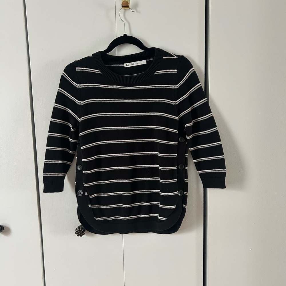 Reitmans Black and Cream Striped Sweater